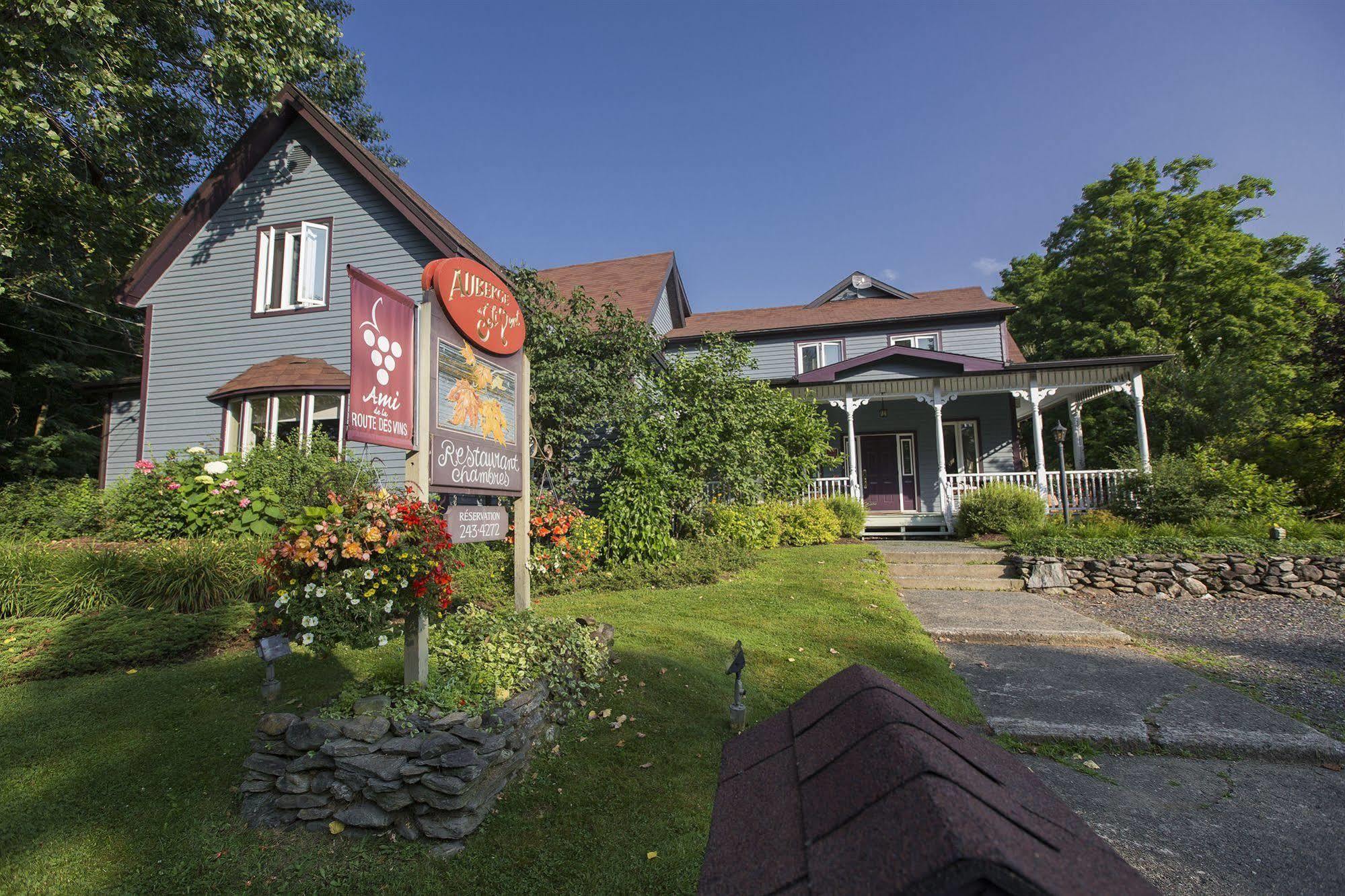 Domaine Jolivent Hotel Лак-Бром Екстериор снимка